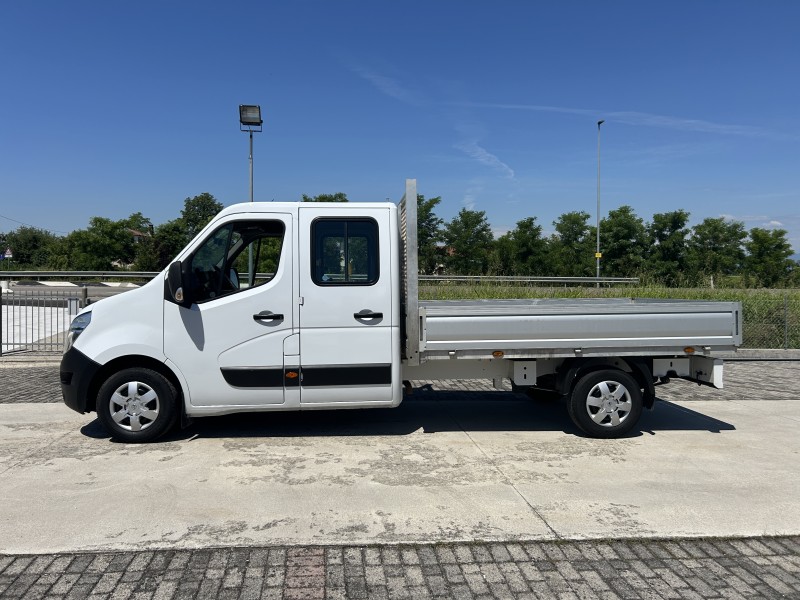 NISSAN INTERSTAR DOP.CAB.