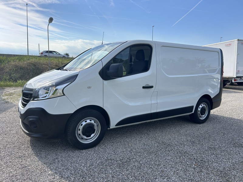RENAULT TRAFIC L1H1